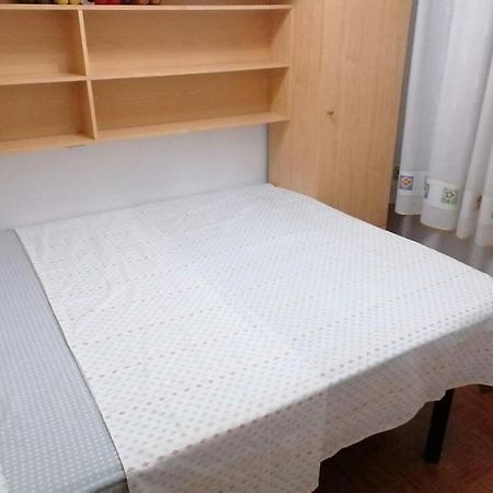 Mary'S Rooms Low Cost Valencia Exterior photo